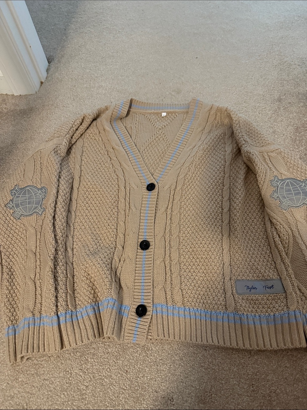 Taylor Fest Cardigan